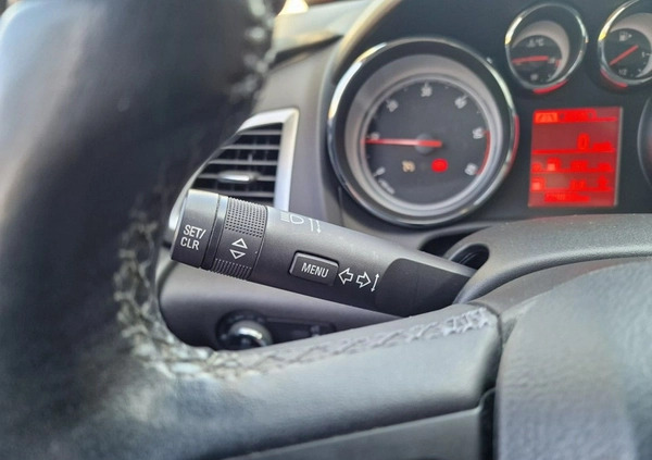 Opel Astra cena 27990 przebieg: 229833, rok produkcji 2014 z Tarnowskie Góry małe 596